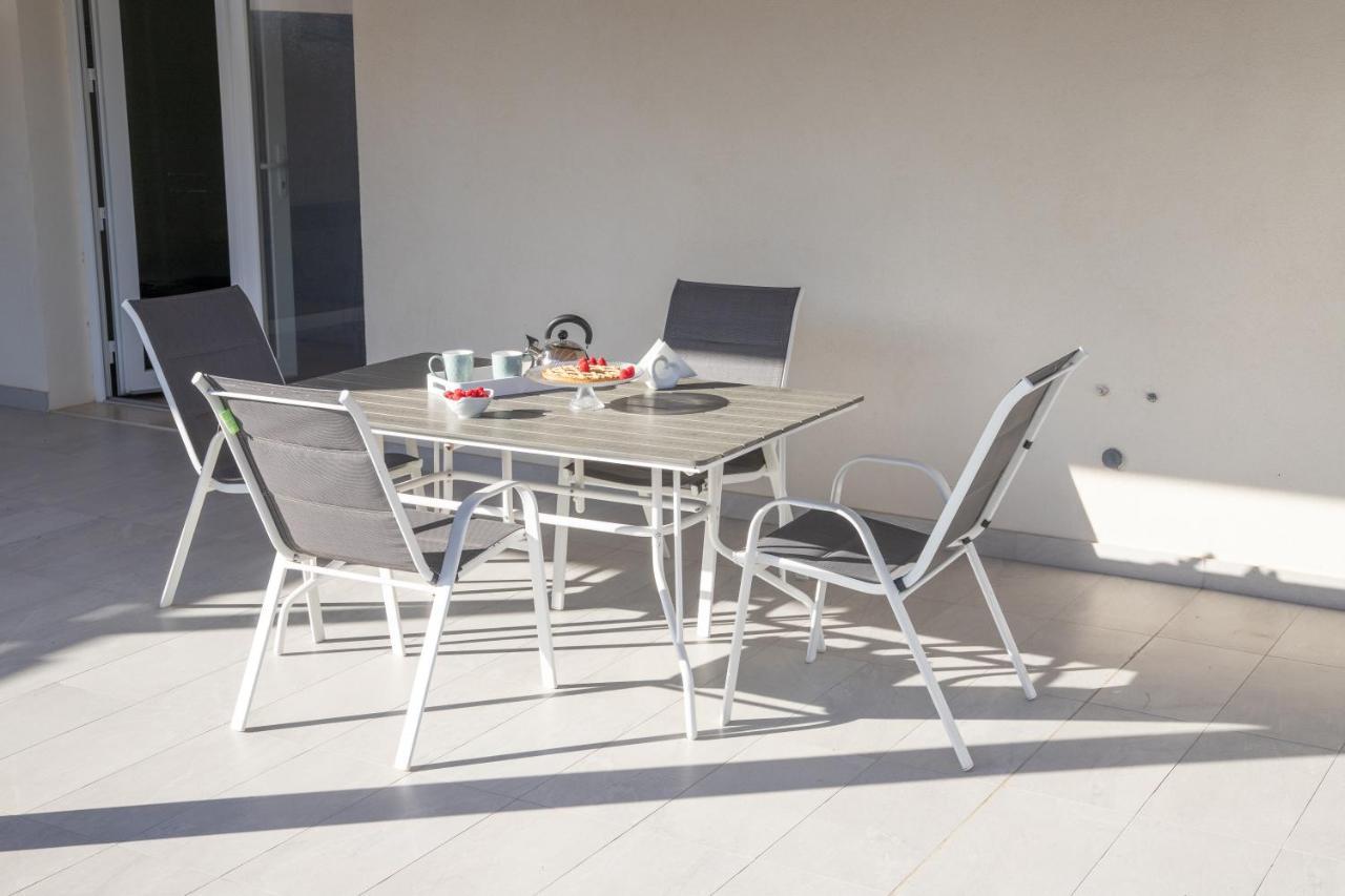 Casa Malaga Leilighet Marina di Ragusa Eksteriør bilde