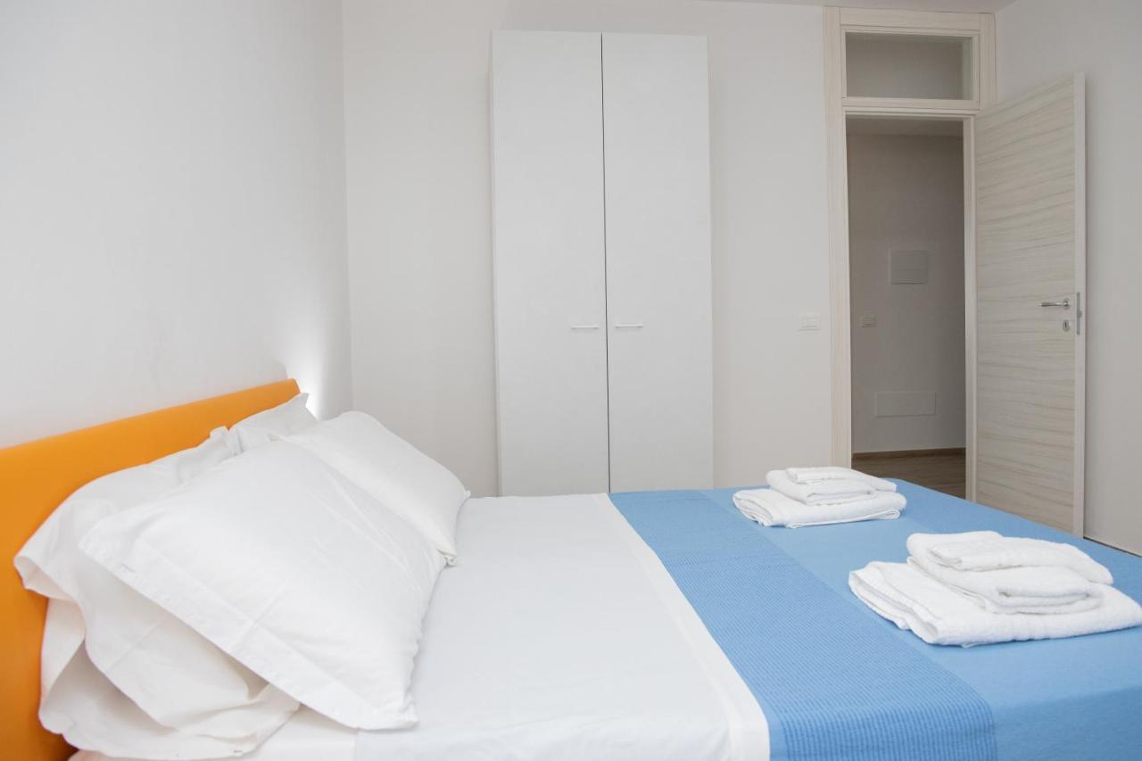 Casa Malaga Leilighet Marina di Ragusa Eksteriør bilde